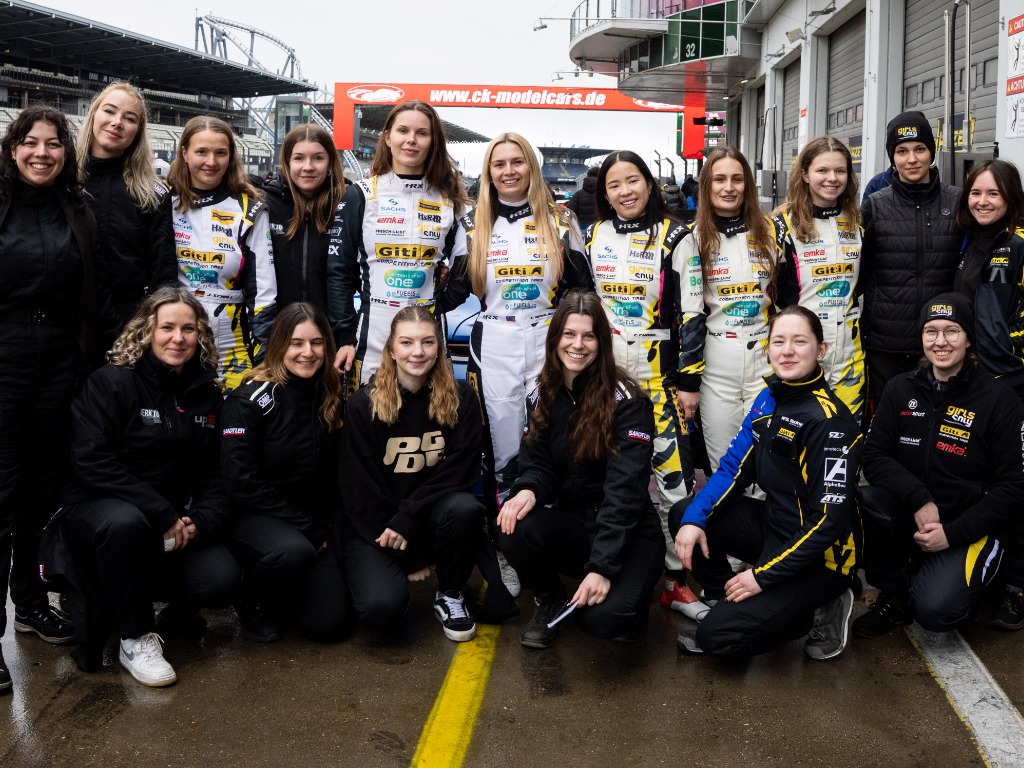 NLS All girls team .jpg