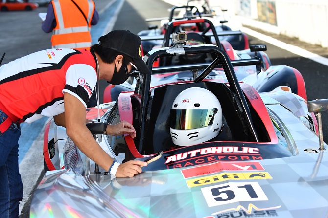 Giti-Sponsored Formula V1 Returns to Philippines with Fun and Excitement